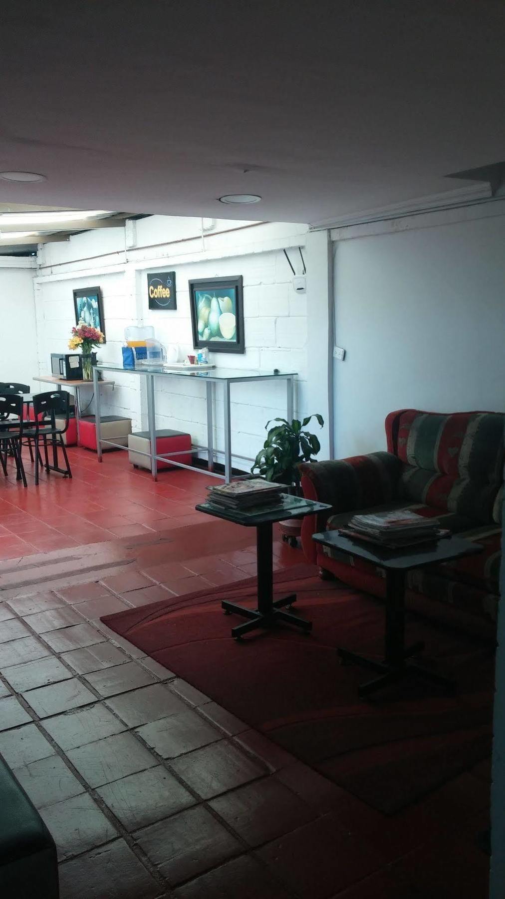 Hostel Av Suba 116 Bogotá Eksteriør bilde